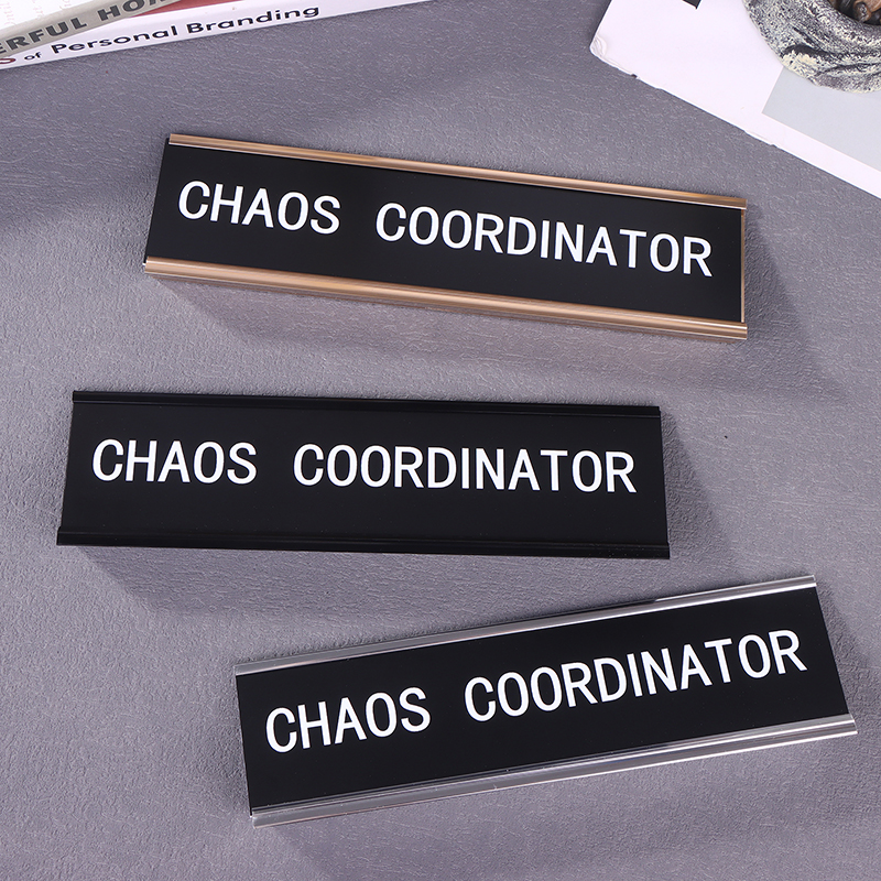Funny Metal Name Plate Positio - огляд і ціна Woodworking Names