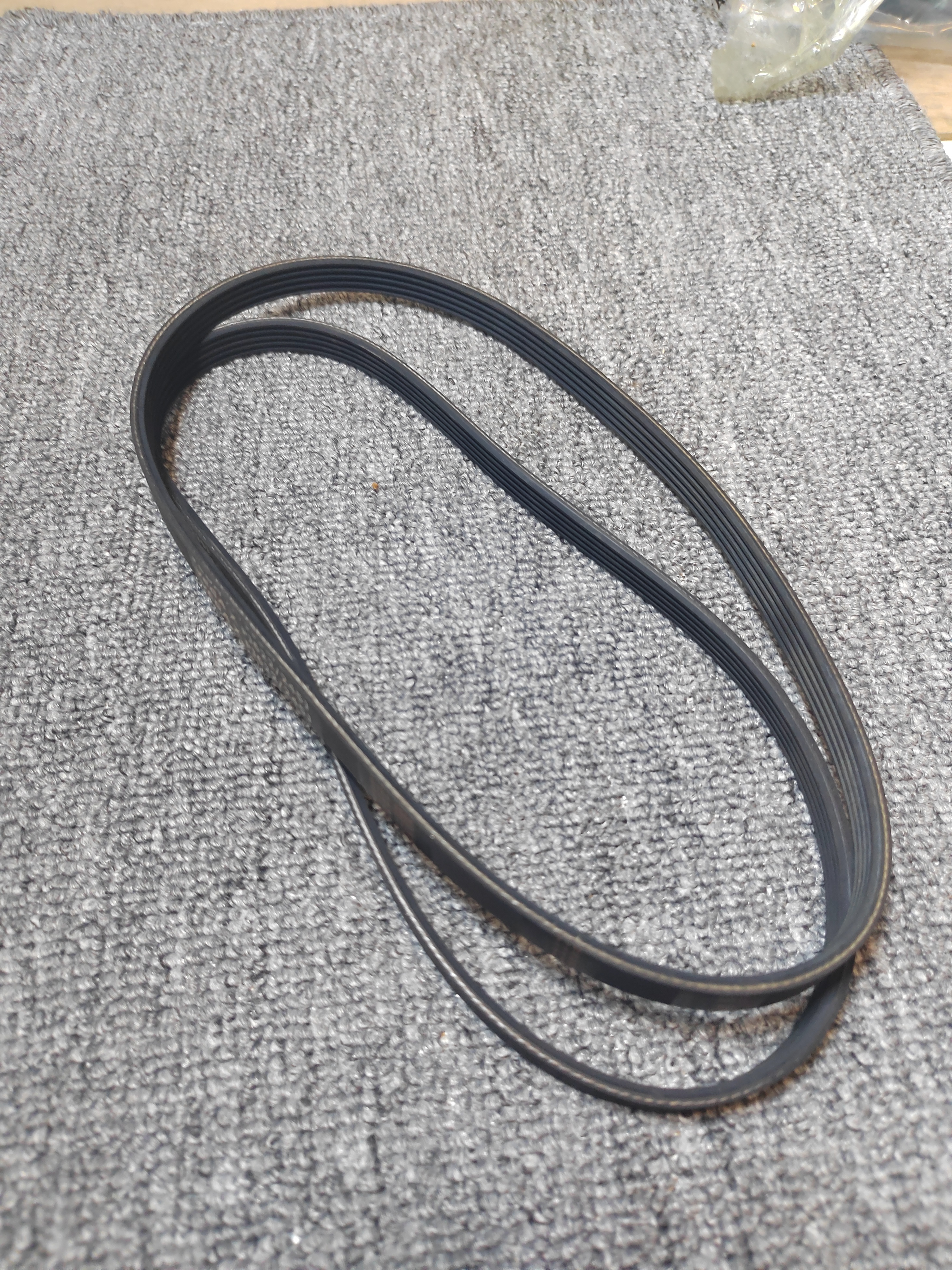 2PCS  Rubber multi-wedge belt  - огляд і ціна Woodworking Basic Tools